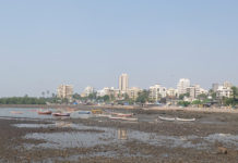 Clashes between Fisherfolk communities halt the jetty project at Chimbai