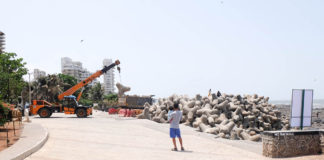 Over 4,000 tetrapods rocks to be installed at Bandstand promenade to protect it from erosion