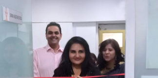 Bollywood Veteran – Reena Roy inaugurates Advance Skin and Hair Therapies at Dr Batra’s Khar
