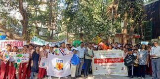 500 students take to the streets of Bandra to create awareness about cleanliness