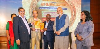Sunil D’Cruz wins Print Journalist of the Year – NRI Award