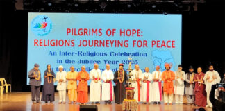 “Pilgrims of Hope” Interfaith Gathering in Bandra Brings Communities Together for Peace
